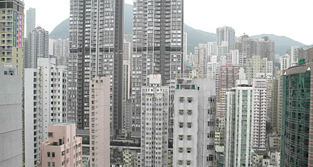 香港のホテルの窓から