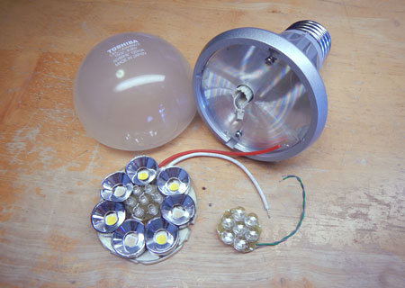 世界初UV搭載LEDスポット零号機